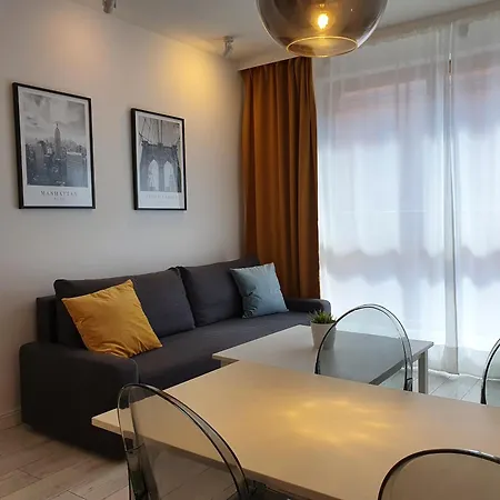 Aurora Ii Apartament